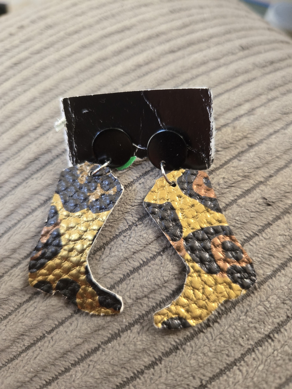 Gold Leopard Boot-Shaped Dangle Earrings - Women Accessories